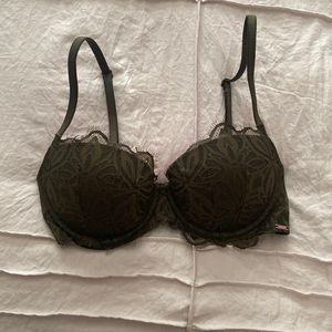 Lace Push-Up Bra in Olive Green